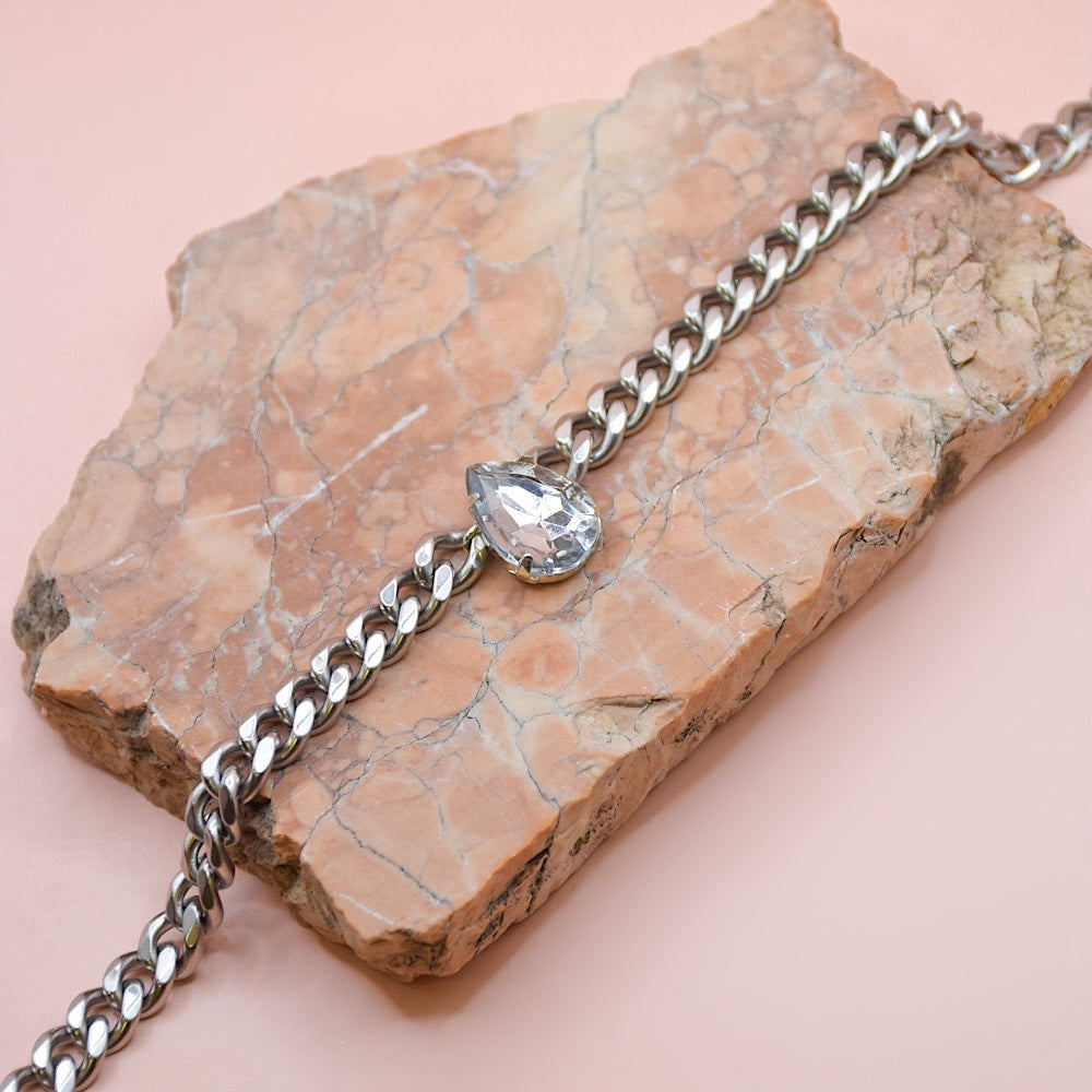 Liv Choker